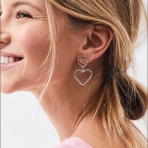 La hearts silver beating heart earrings